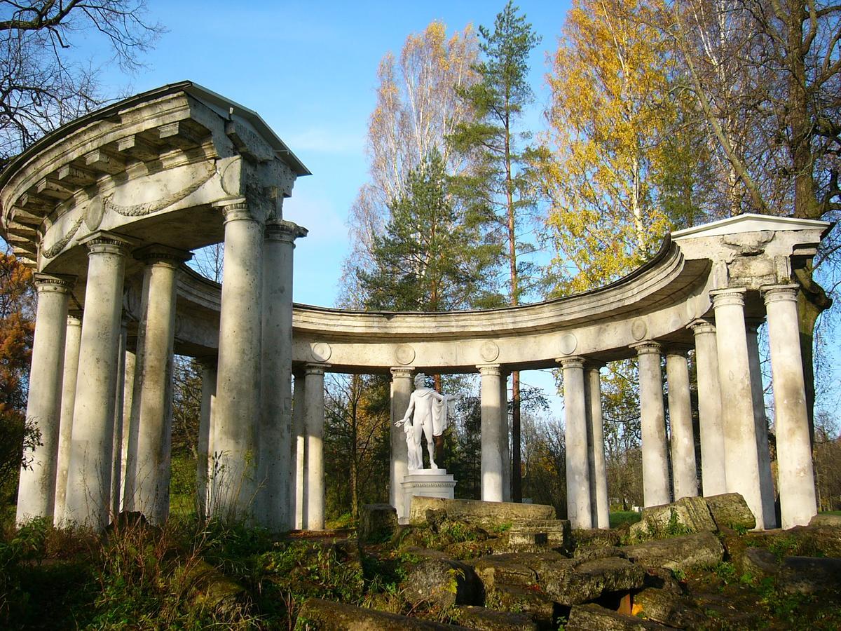 Павловское санкт петербург фото. Павловск Ленинградская область. Лен.обл. Г.Павловск. Павловский парк Ленинградская область. Павловск Ленинградская область достопримечательности.